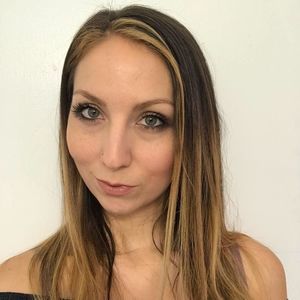 Meet your Posher, Lara